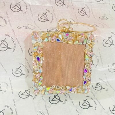 Fancy clutches on reasonable prices